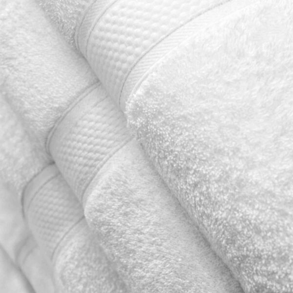 Andalusia Diamond Towel 600 GSM