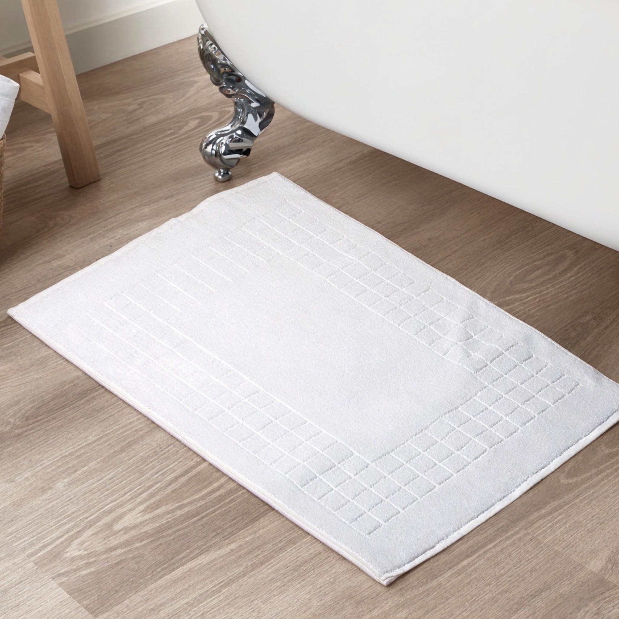 Checkerboard 100% Egyptian Cotton Bath Mat
